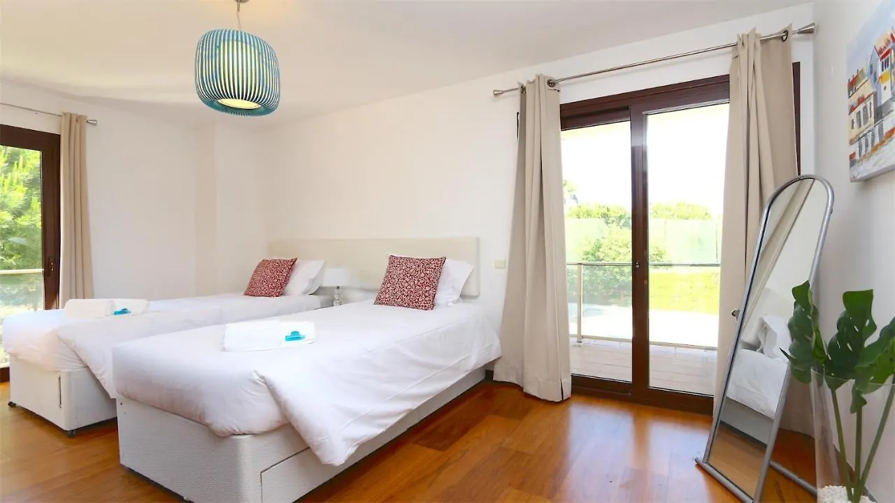 Villa Mirador Cleverdetails201 Sleeps 11 Monte Laguna Vilamoura